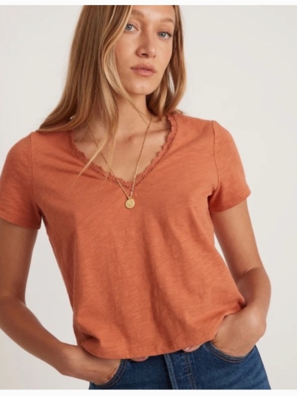 Marine Layer Rhea Lace Trim V-Neck Tee - Small